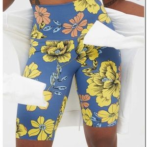 Aerie bike shorts